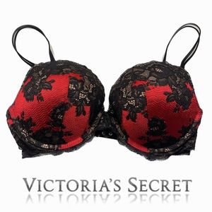 VICTORIAS SECRET PUSH-UP BRA
